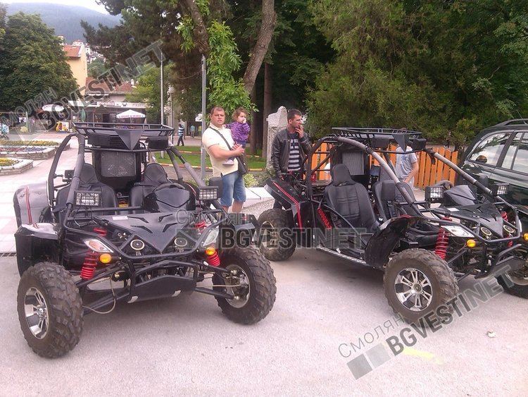 Благотворителният базар за Атанаска в Девин започна, бъгитата са на старт