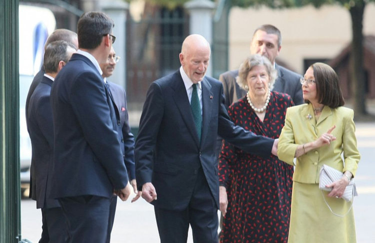 Гостите на Симеон минаха 400