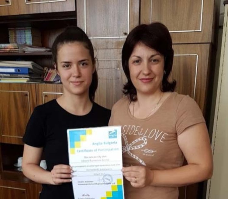 Златаровец със сертификат от Anglia Examinations Bulgaria
