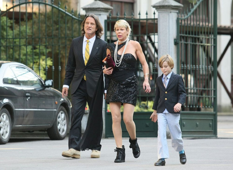 Гостите на Симеон минаха 400