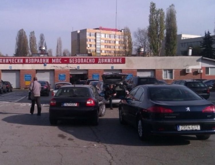 Реформи в Пътна полиция: Слагат ПОС терминали в КАТ