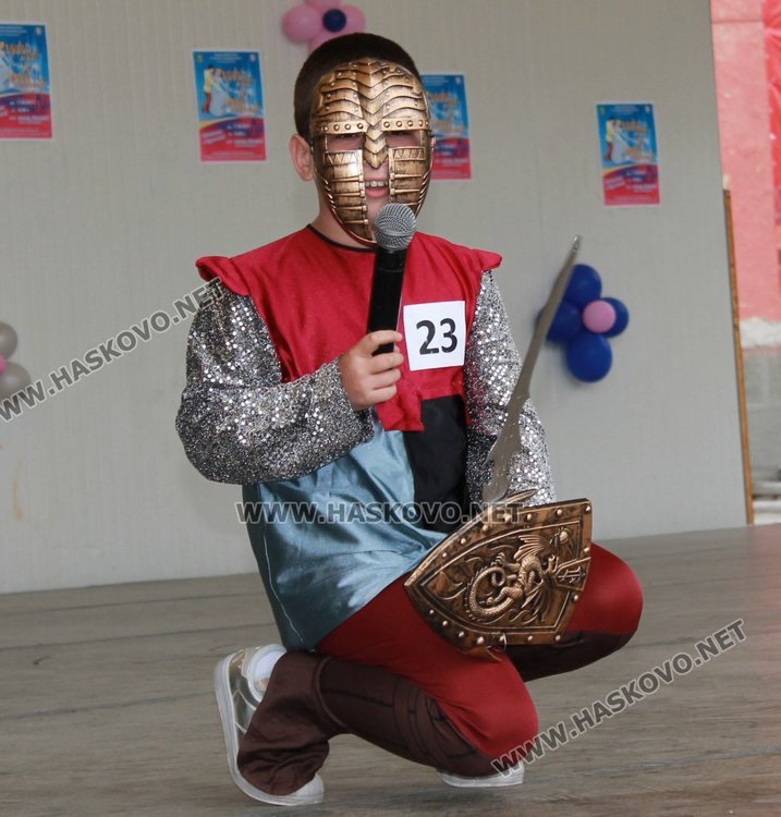 Избраха принцеси и принцове в конкурс "Мини мис и Мини мистър Димитровград"