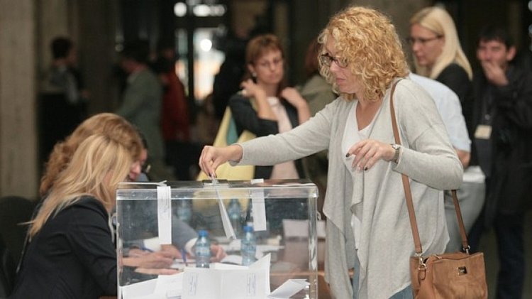 Избраха първия член на ВСС, предстои балотаж