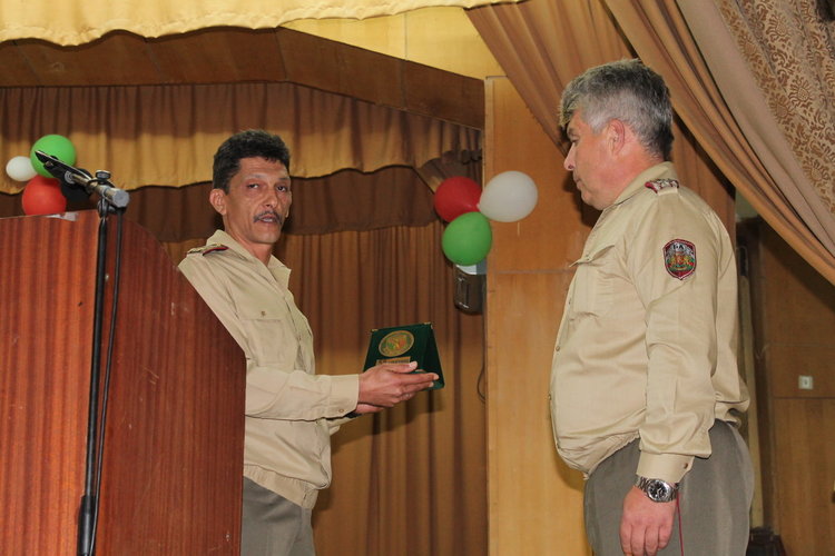 Награди за военни по повод 55 г. от създаването на полигона в Корен