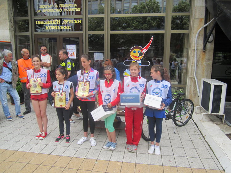 Нови позиции завоюваха малките велосипедисти