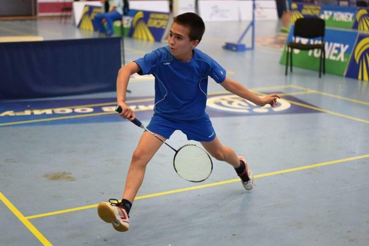 С 9 завоювани  медала и поне 6 изпуснати се върнаха бадминтонистите ни от Сърбия