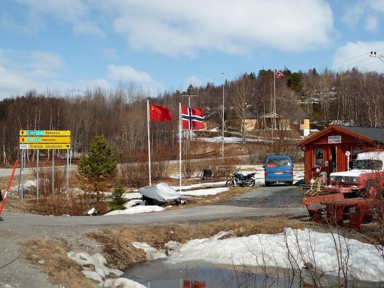 Мигранти успели да влязат в Норвегия през Арктика