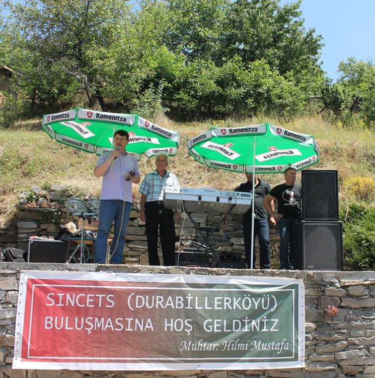 Село стяга събор за „всички, пръснати из страната и чужбина”