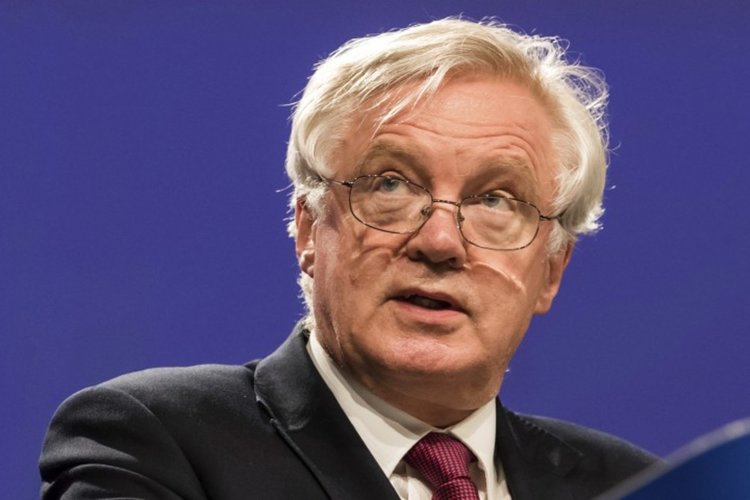 Броят гражданите от ЕС на Острова, да се види кой ще остава