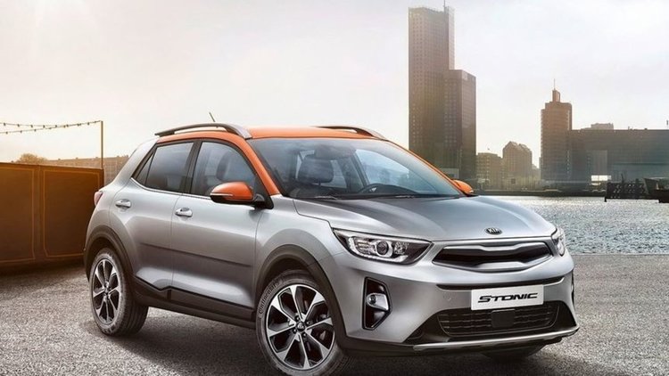 "Киа" излиза на пазара на компактни кросоувъри със "Стоник"
