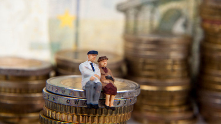 Депутатите подхванаха увеличението на минималната пенсия