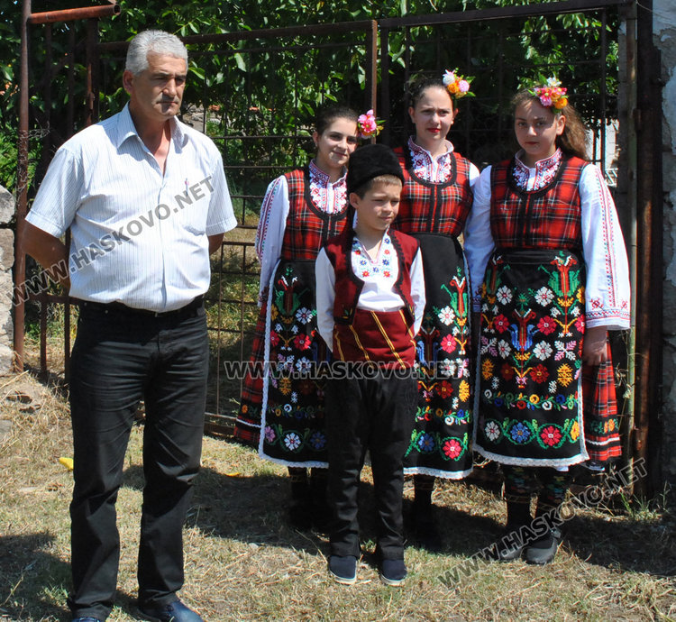 Почетоха годишнината на Недялка Керанова в родното й Татарево