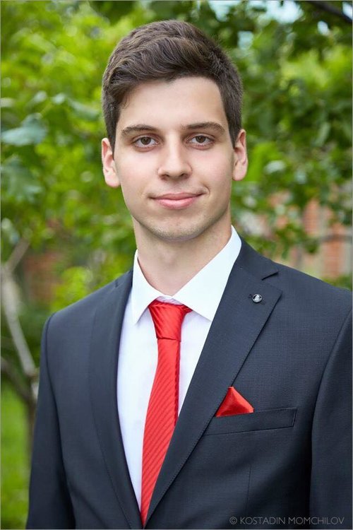 Връчиха дипломите на златаровските абитуриенти