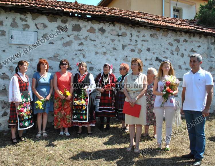 Почетоха годишнината на Недялка Керанова в родното й Татарево