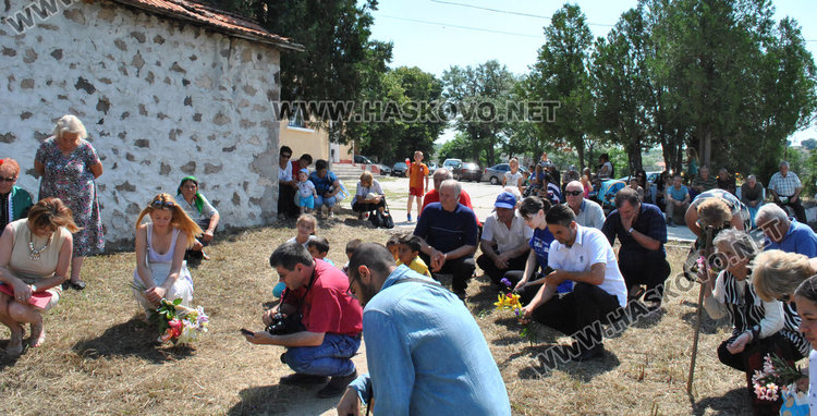 Почетоха годишнината на Недялка Керанова в родното й Татарево