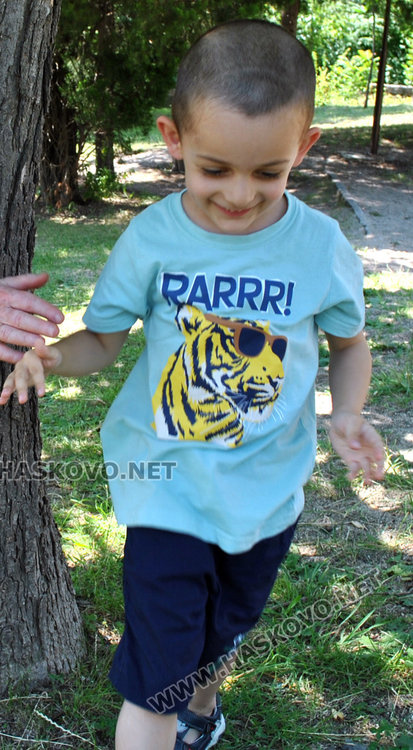 Държавата задраска 5-годишния Кристиян, родителите не губят надежда