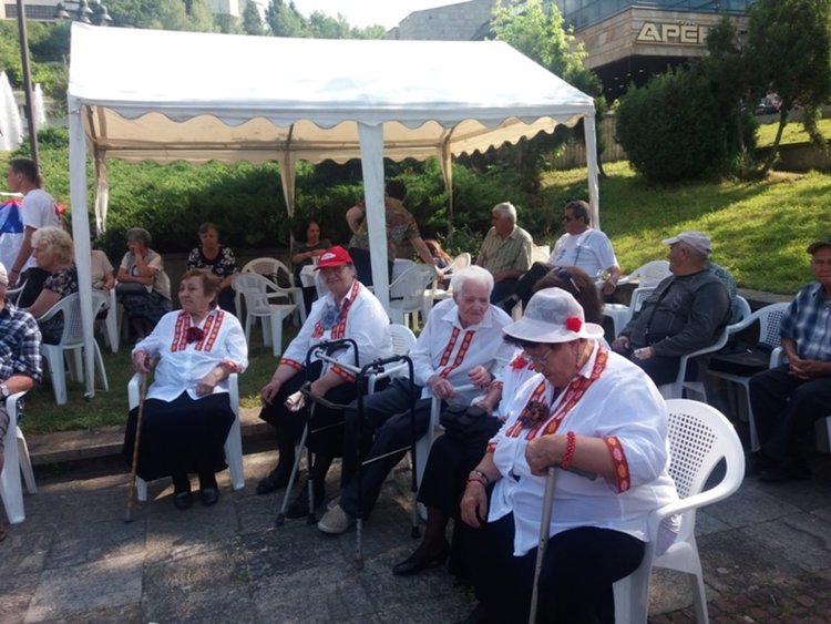 Евродепутатът Уручев откри Петия фолклорен фестивал на инвалидите в Смолян и призова обществото да ги подкрепя