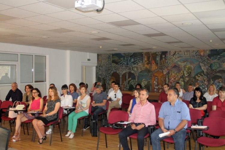 НАП запозна администрациите с начините за получаване на удостоверения по електронен път