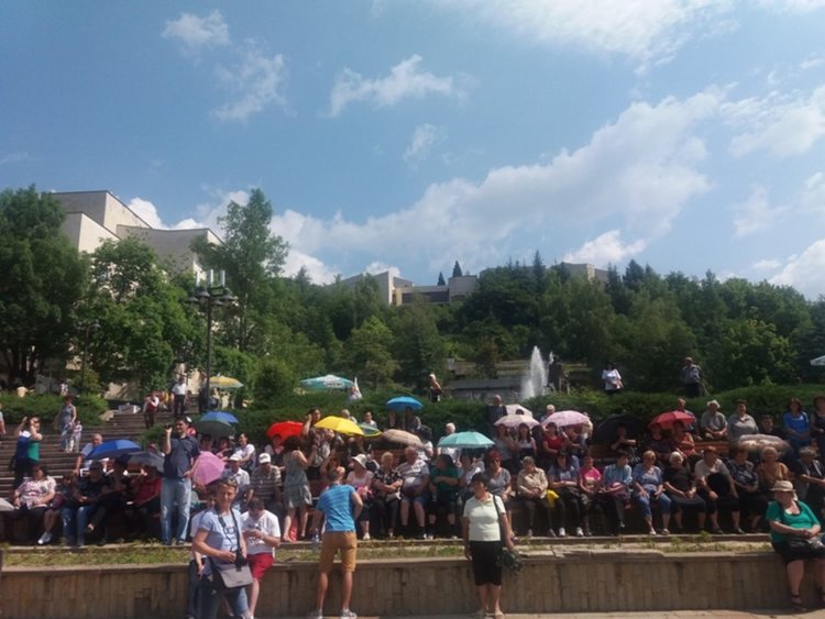 Евродепутатът Уручев откри Петия фолклорен фестивал на инвалидите в Смолян и призова обществото да ги подкрепя