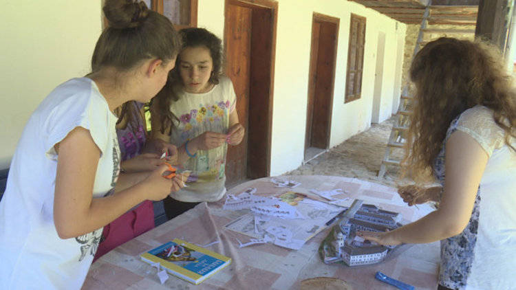 Манастири отварят врати за безплатни летни лагери за деца