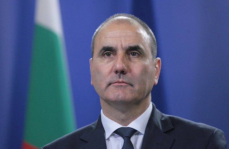 Цветанов: Румен Радев е защитил решението за купуване на шведски изтребители