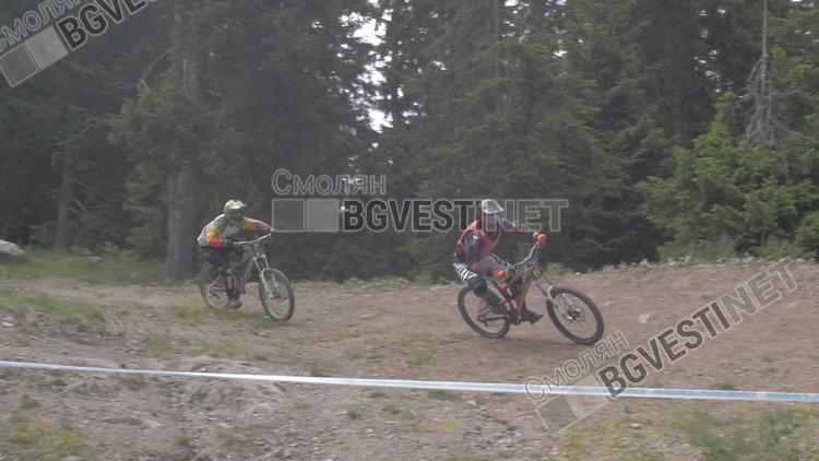 Атрактивно планинско колоездене събра над 150 състезатели в Пампорово-Мечи чал