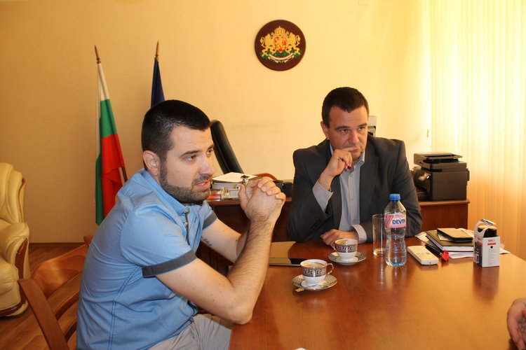 Чанев ще посредничи между бизнеса и професионалните гимназии