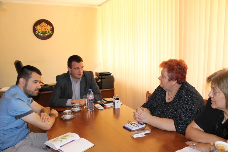 Чанев ще посредничи между бизнеса и професионалните гимназии