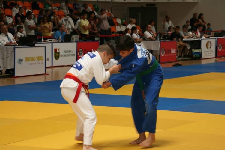 10 златни хасковски медалисти от Международния турнир по джудо в Панагюрище