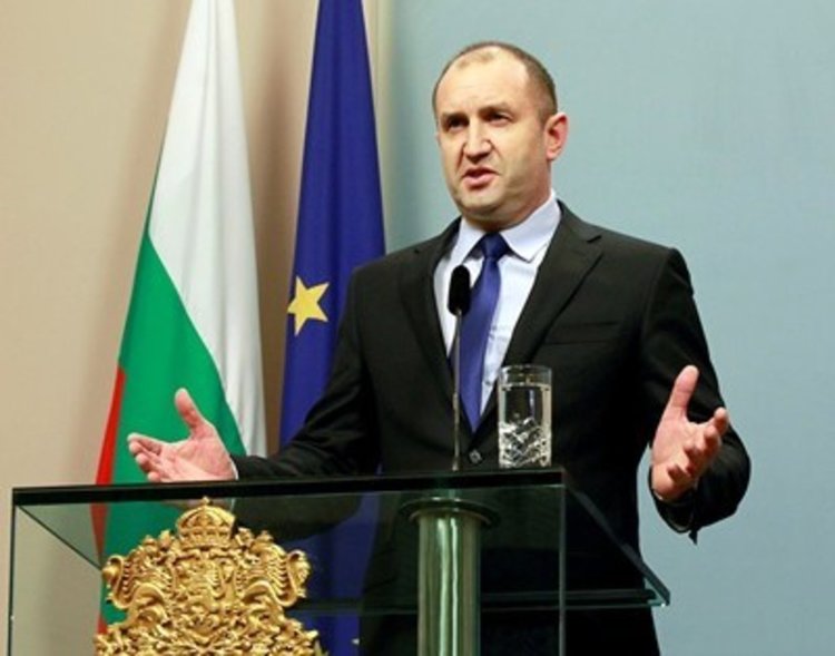 Президентът ще разсекрети и втората стенограма за КТБ  