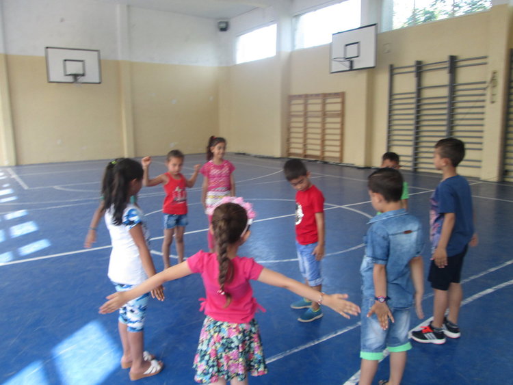 „У.Т.Р.Е. за всеки ученик “ в училище „Св. Св. Кирил и Методий“