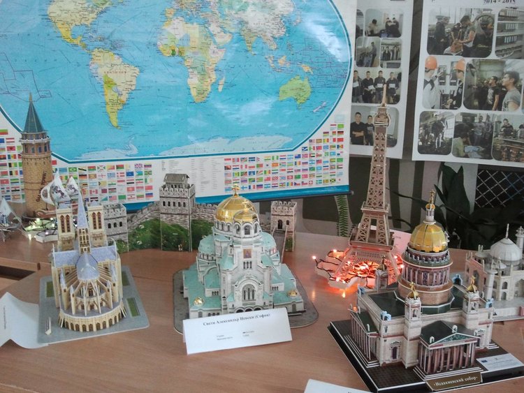 „Минисвят“ в Електрониката по проект "Твоят час“