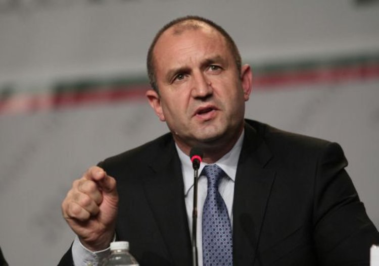 Призоваха президента по делото срещу Николай Ненчев