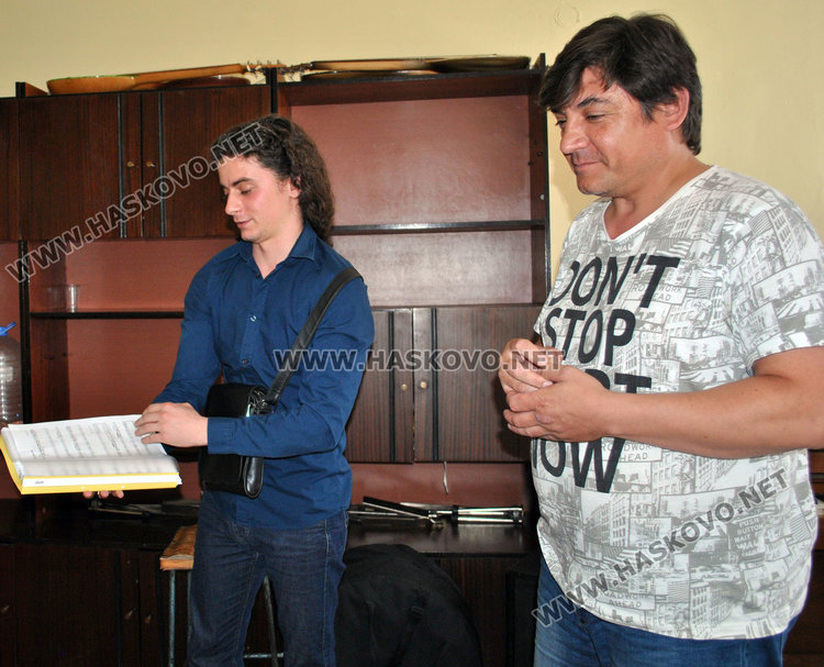 Георги Андреев събира на една сцена шведски хор, Народния, Камерния и духовия оркестър