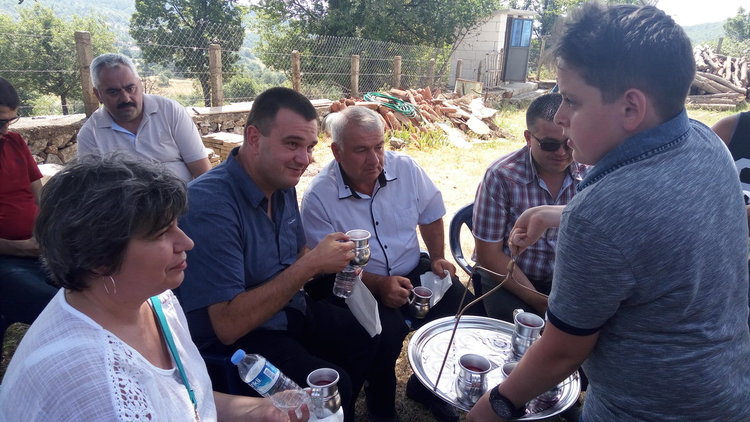 Никола Чанев уважи традиционния мевлид за здраве в кърджалийското село Велишане