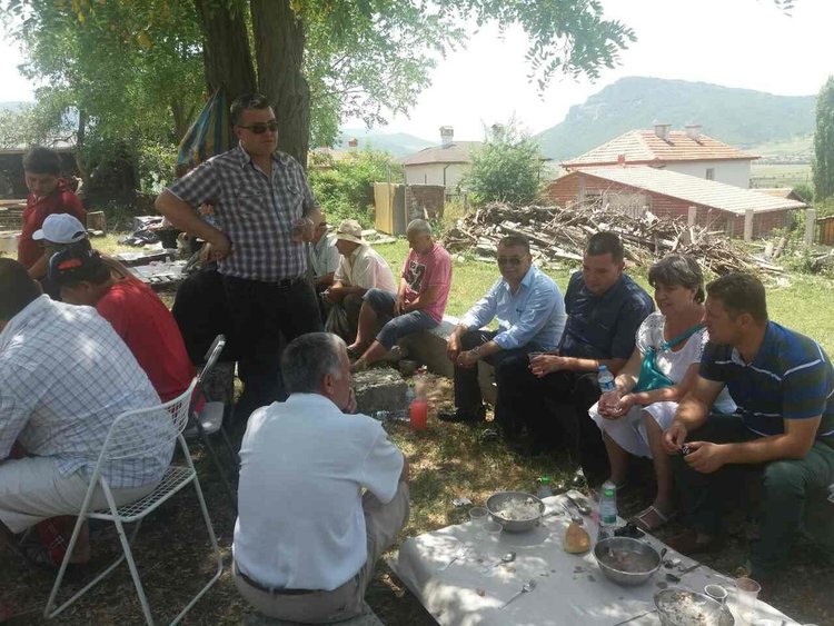 Никола Чанев уважи традиционния мевлид за здраве в кърджалийското село Велишане