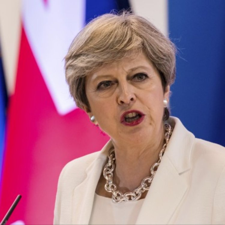 Сънди телеграф: Мей няма да плати ”сметката за развода” с ЕС