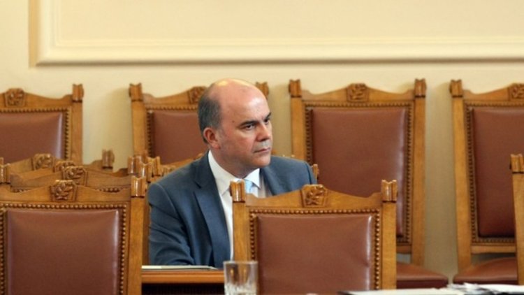 Петков: Таванът на пенсиите трябваше да падне отдавна