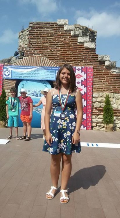 Десислава Димитрова от 6 клас е с бронзов медал