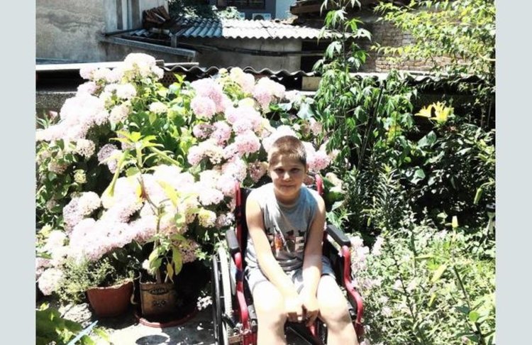 11 – годишният Дани се нуждае от средства за лечение в клиника в Турция