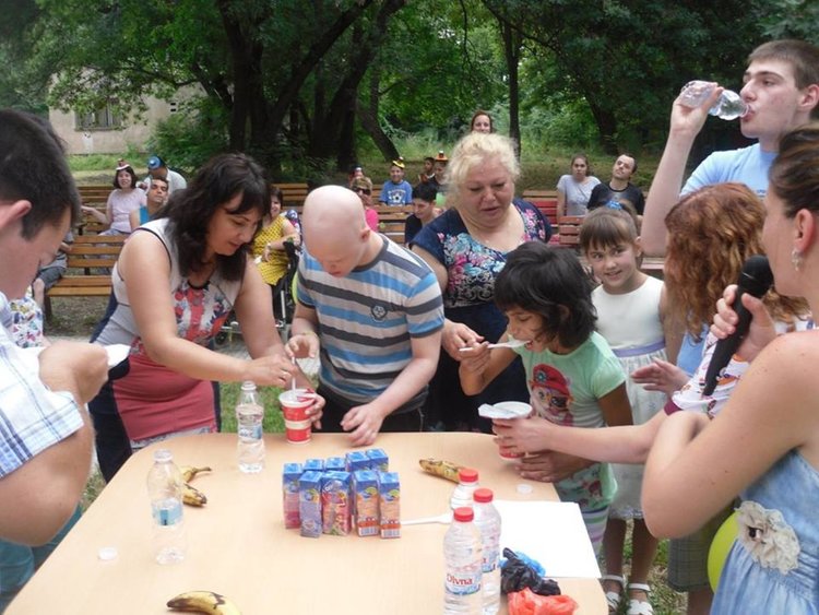 Дневният център за възрастни с увреждания празнува 8 години