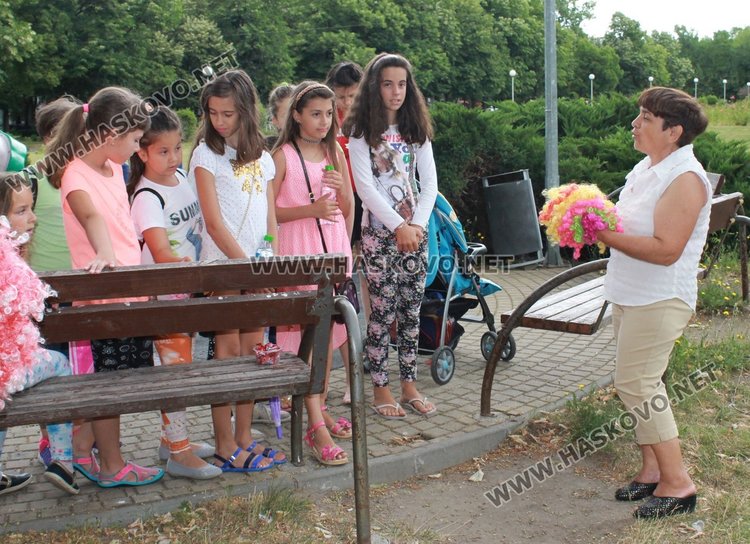 Лятна занималня „Библиотека в куфар" откриха в Димитровград