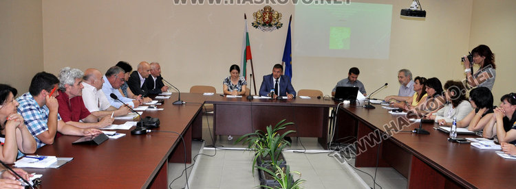 Приеха стратегия за развитие на ученици, липсват психолози и логопеди