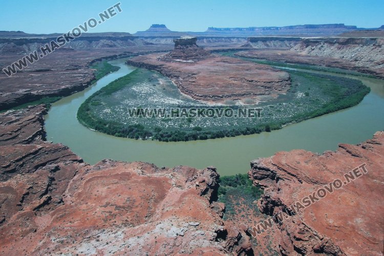 Днес в Америка има 398 парка, които са разположени на 3,6% от територията на страната 