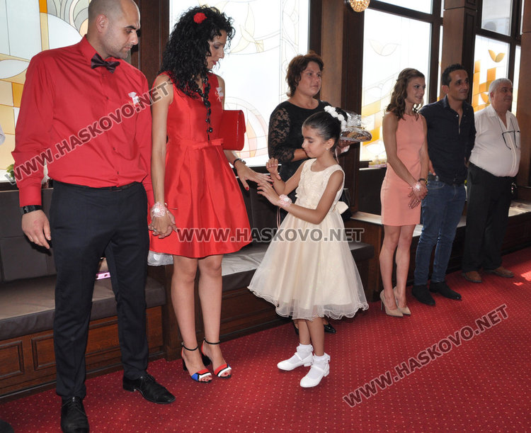 Хасковски рокер си взе казанлъшка булка на 7.7.2017