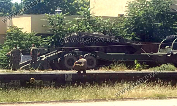 Военен от Карлово пострада на гарата в Хасково при товарене на техника