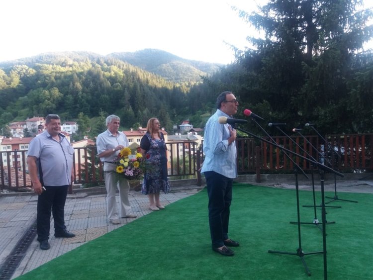 Петър Стоянов беше гост на райковци на традиционния им празник „Света Неделя” 