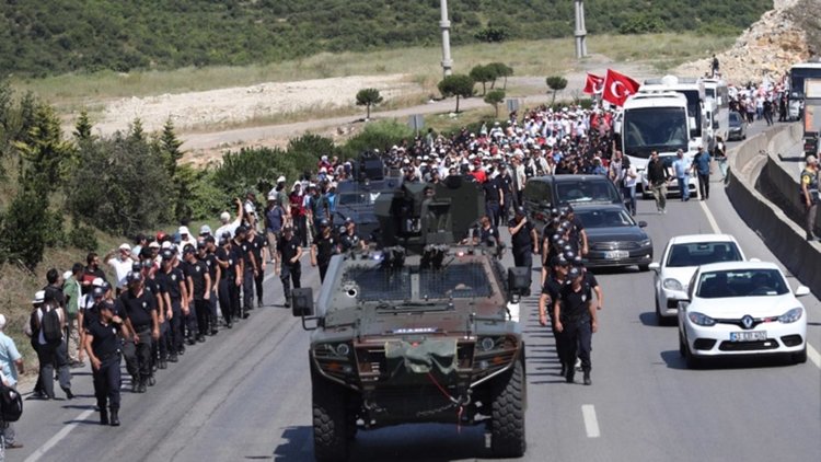 Турският опозиционен поход ще завърши днес с митинг в Истанбул