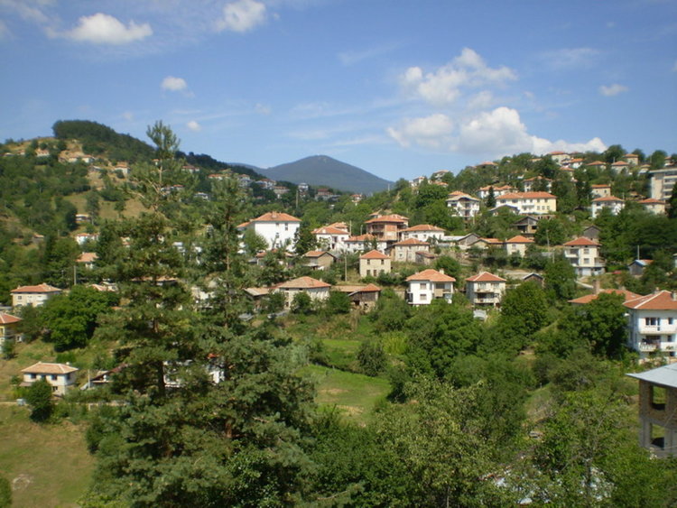 Студенти от Пловдивския университет изследват традициите и религиозната толерантност в Давидково