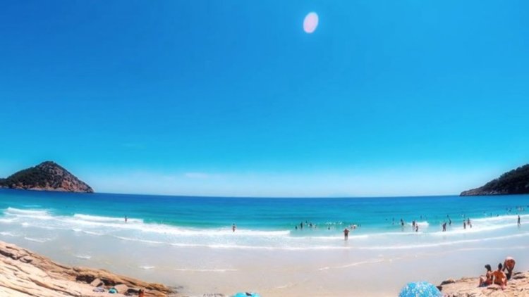 Измамени туристи - почивката платена, резервация няма